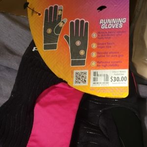 Run fast run, warm running gloves
